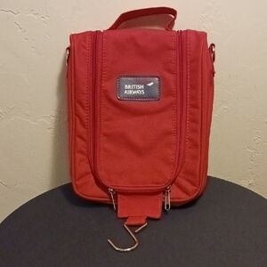 BRISTISH AIRWAYS Men's personal Travel Bag Has Metal Hook For Closet.